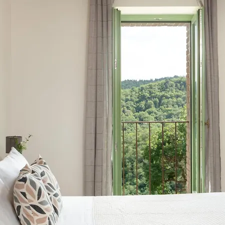 Dolcevista 4&2, Emma Villa Castelnuovo Berardenga